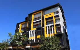 花蓮亮君經典民宿1館加2館民宿-東大門夜市-電梯包棟bright King Homestay